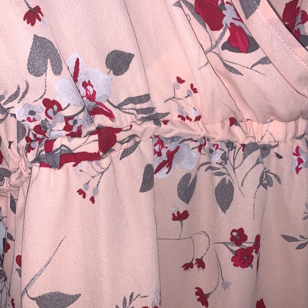 Floral Blouse - Picture 2 of 6